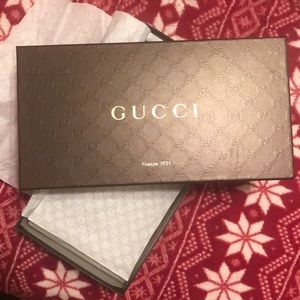 Gucci Ellesmere-Thong Flat